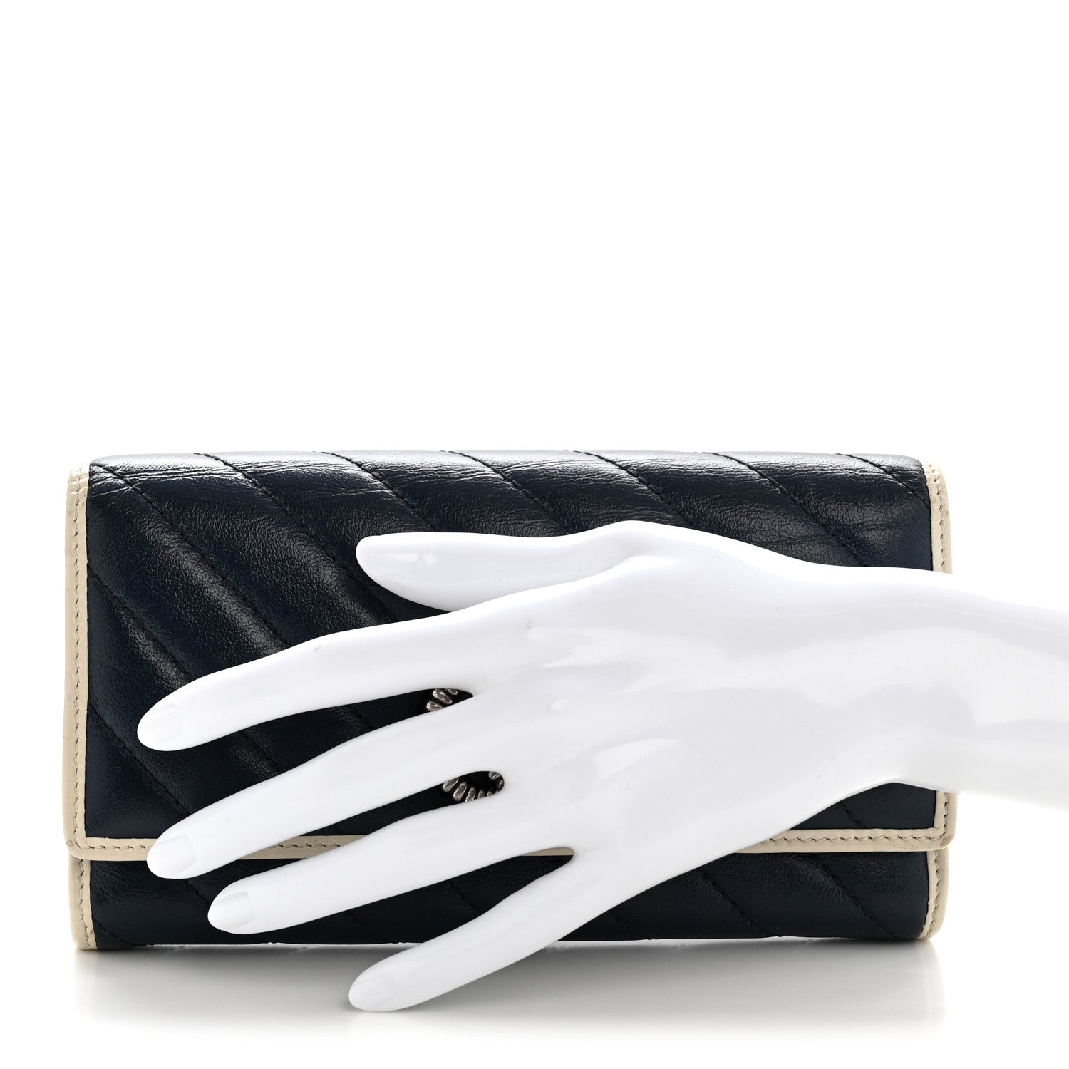 Gucci Vintage Effect Calfskin Matelasse Diagonal Torchon GG Marmont Continental Wallet Blue Agata Mystic White 2 of 13
