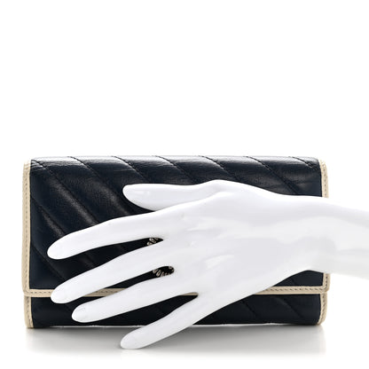 Gucci Vintage Effect Calfskin Matelasse Diagonal Torchon GG Marmont Continental Wallet Blue Agata Mystic White 2 of 13
