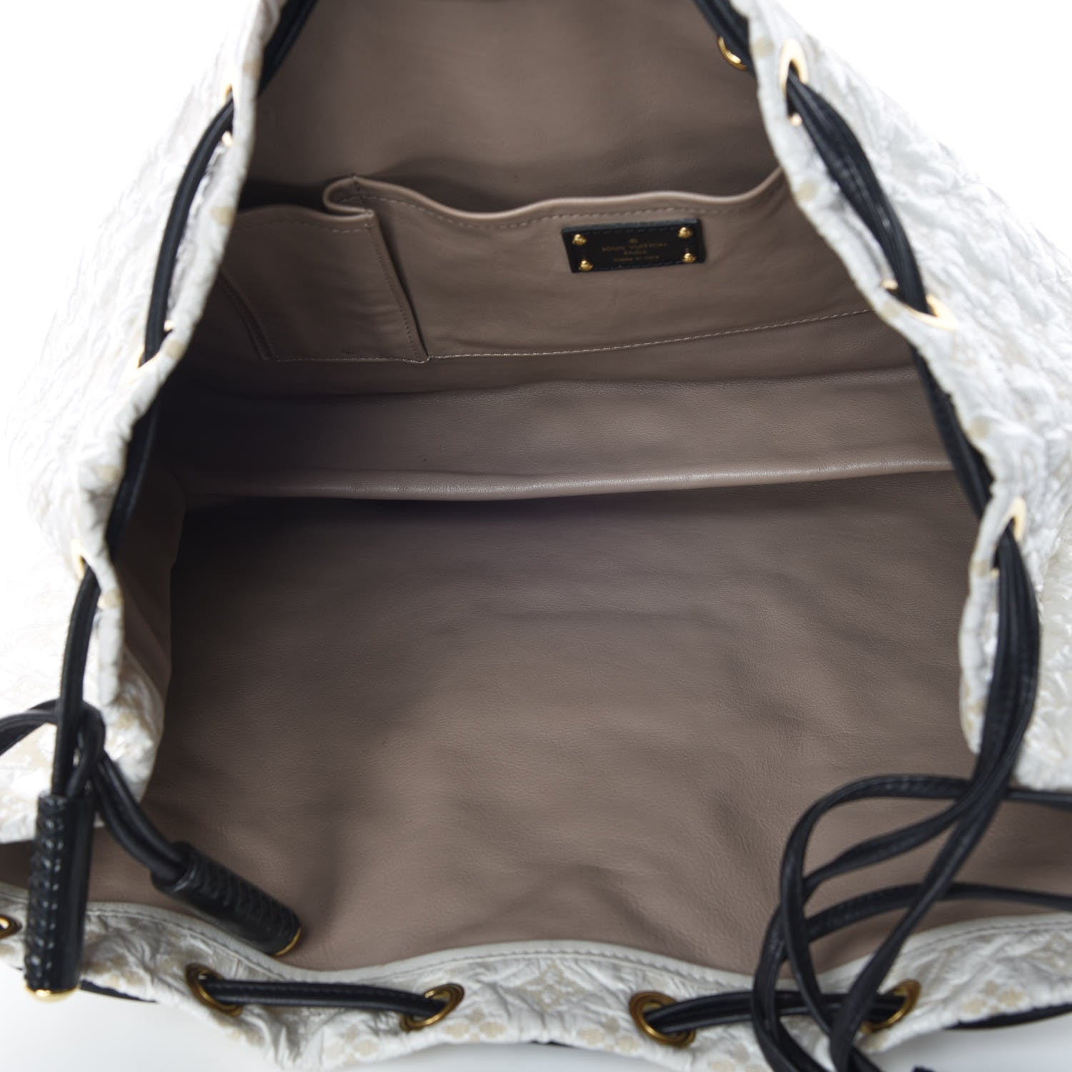 Louis Vuitton Vinyl Monogram Squishy Inventeur White 7 of 9