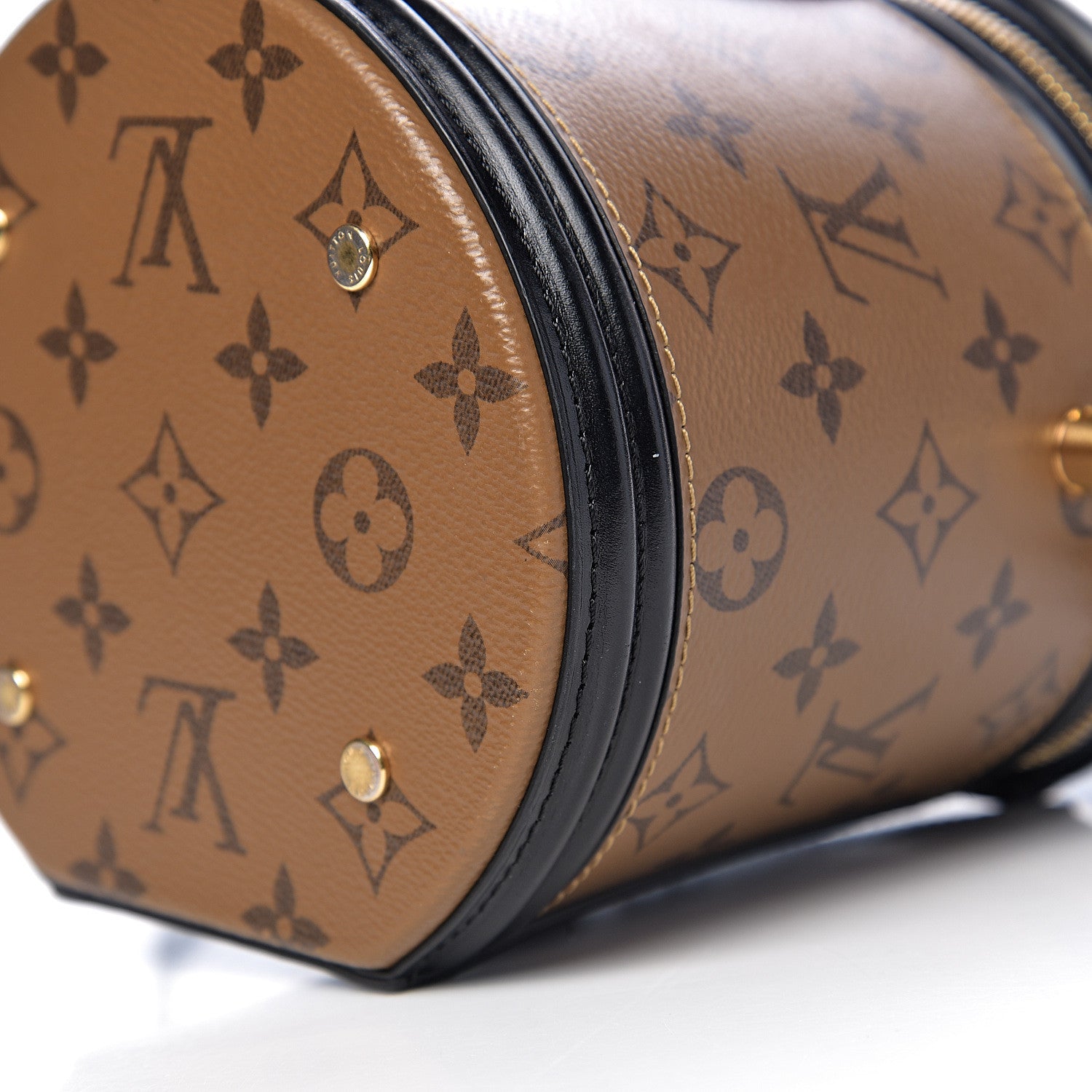 Louis Vuitton Reverse Monogram Cannes 8 of 9