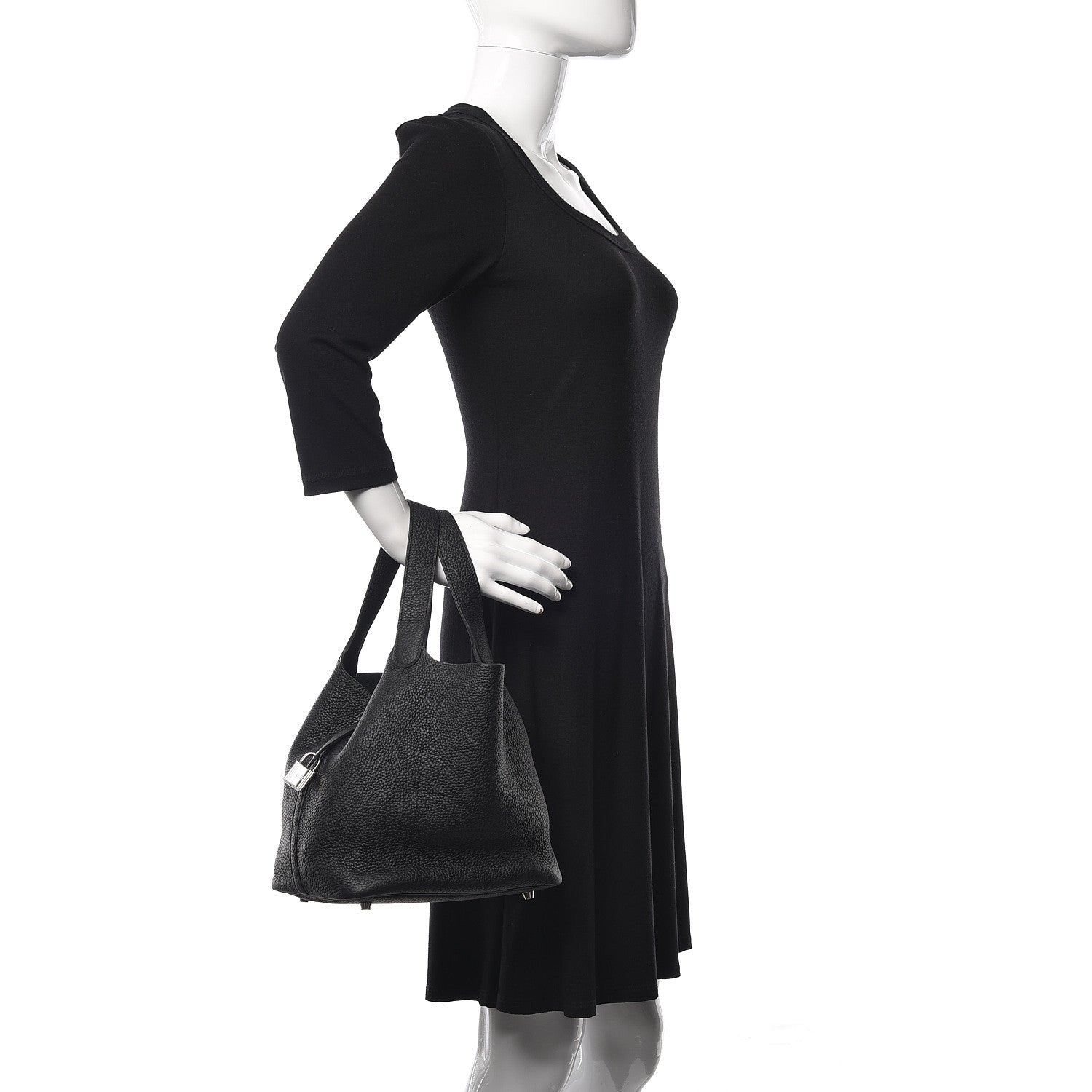 Hermes Taurillon Clemence Picotin Lock 22 MM Black 2 of 10