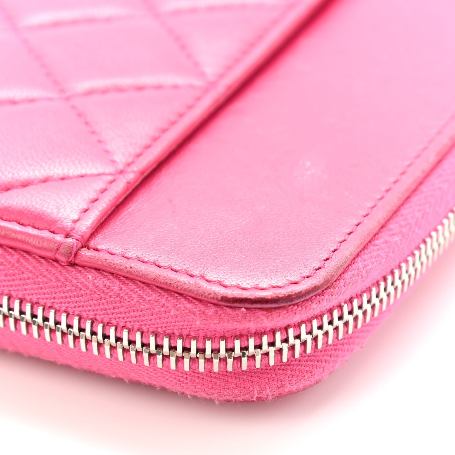 Lambskin Quilted Travel Case Pink