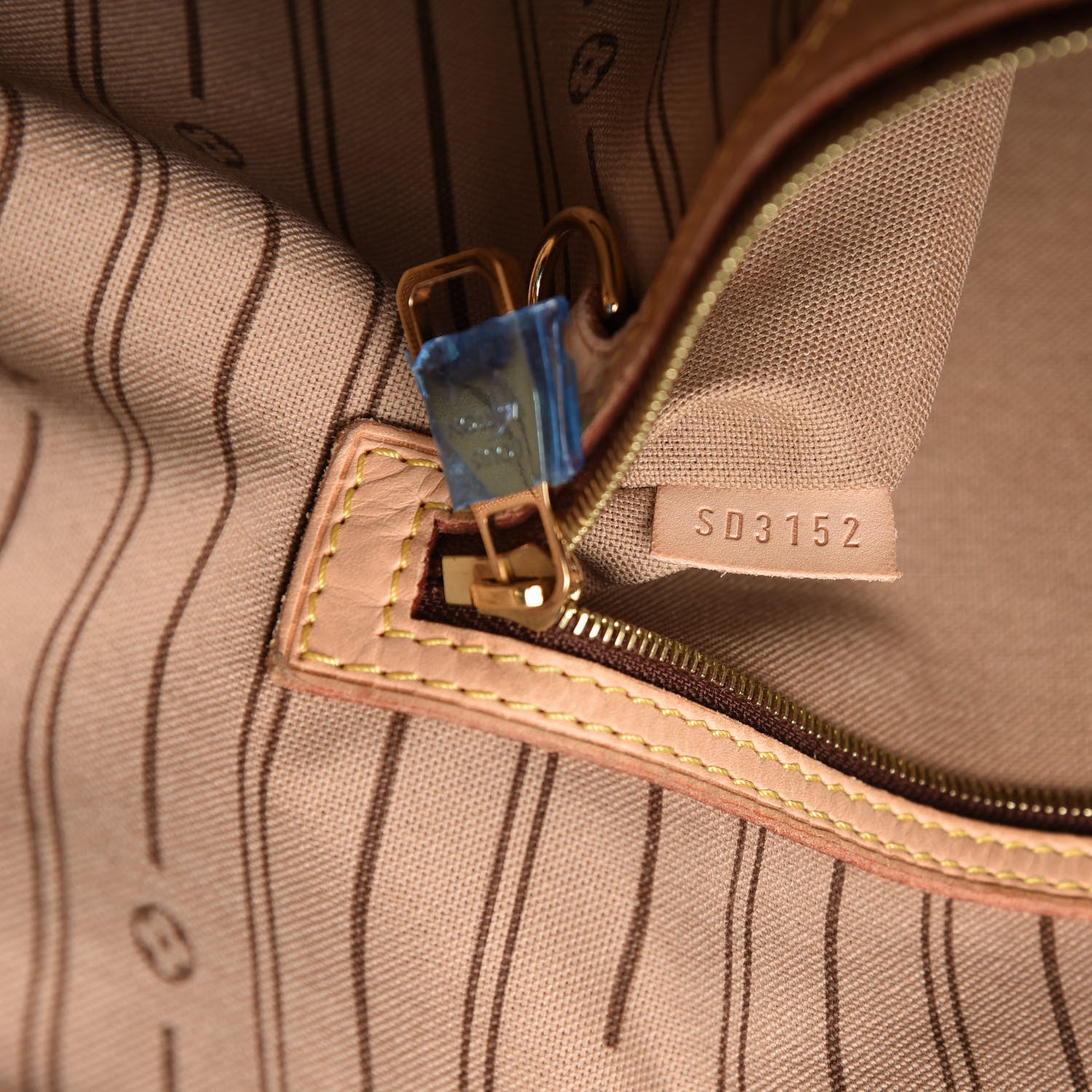 Louis Vuitton Monogram Delightful MM 9 of 10