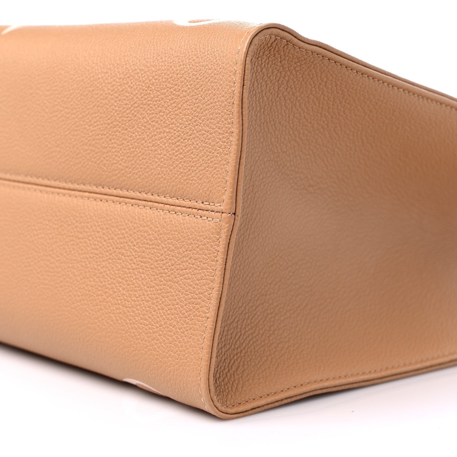 Louis Vuitton Empreinte Monogram Giant Onthego MM Arizona Creme 8 of 8