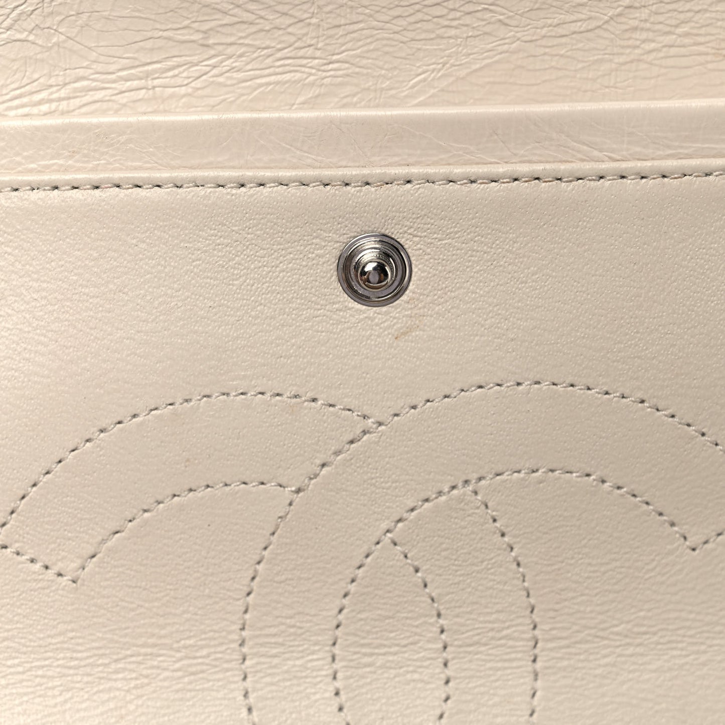 Aged Calfskin Quilted 2.55 Reissue 225 Flap White