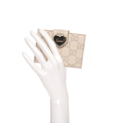 Gucci Guccissima Heart Travel Wallet Off White 2 of 9