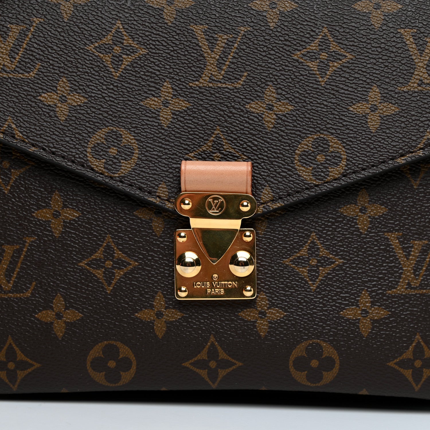 Louis Vuitton Monogram Pochette Metis 11 of 12