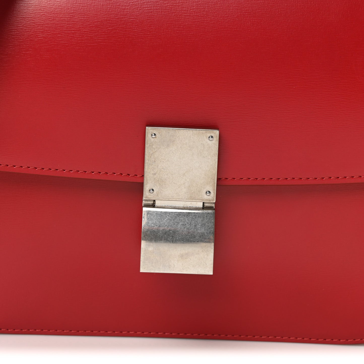 Box Calfskin Medium Classic Box Flap Bag Red