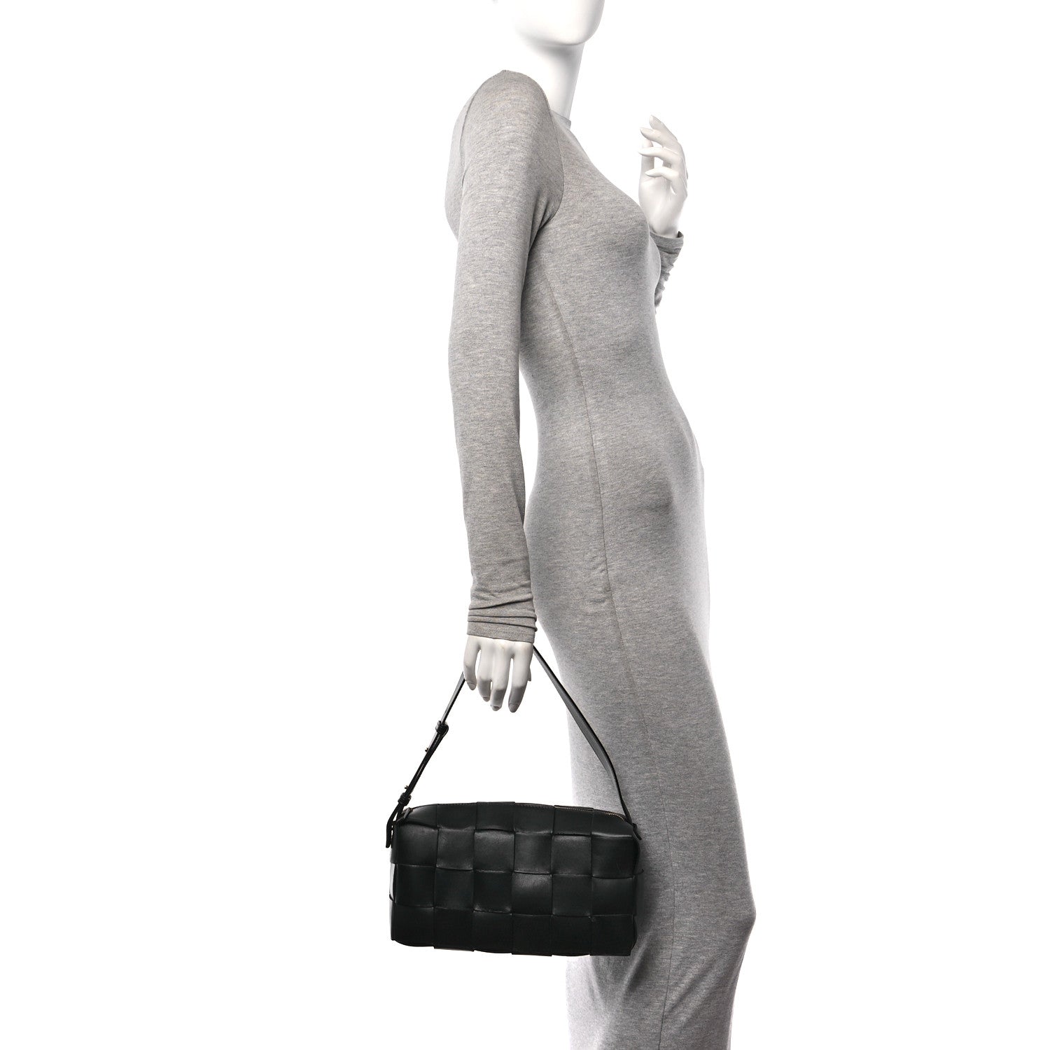 Bottega Veneta Lambskin Maxi Intrecciato Brick Cassette Bag Black 2 of 12