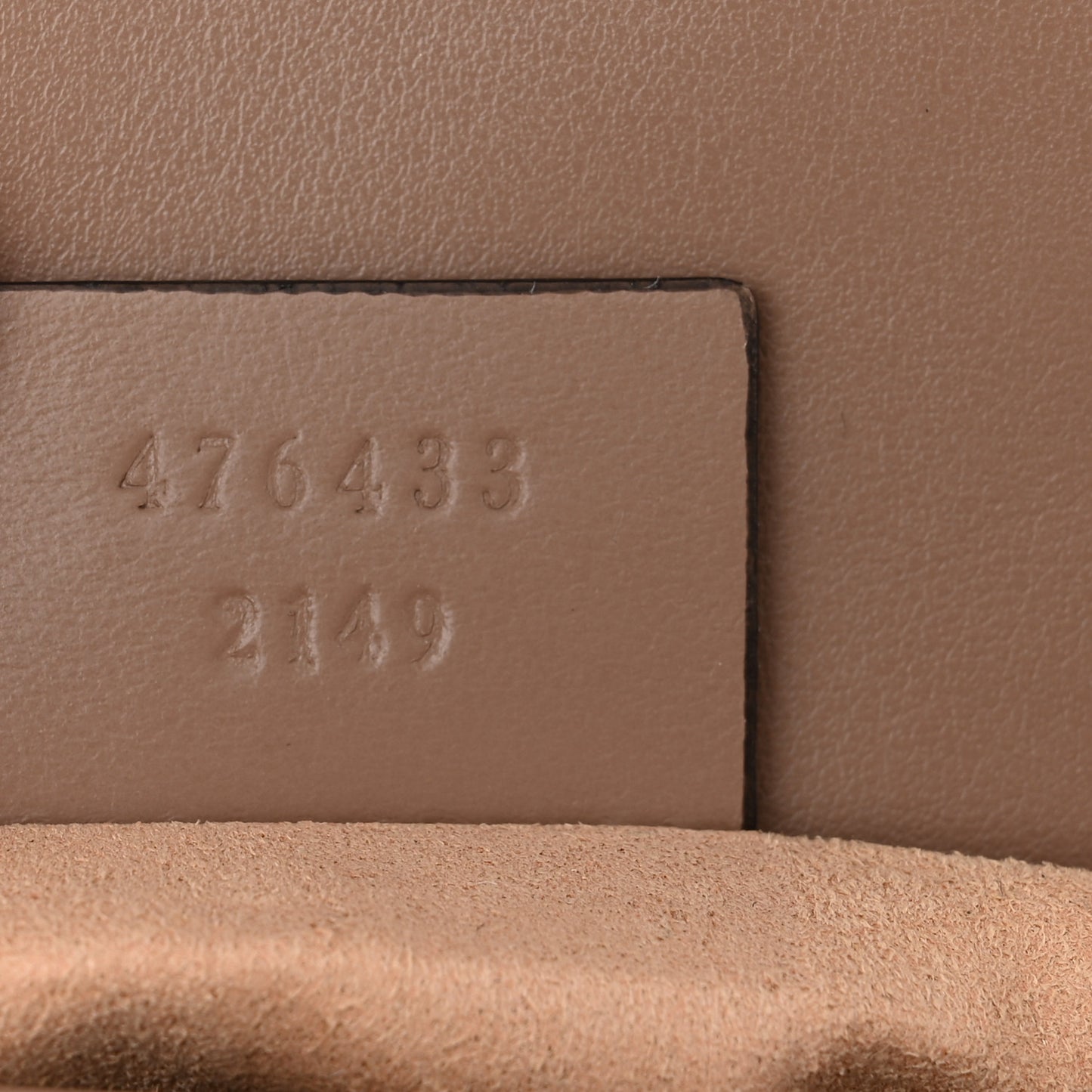 Calfskin Matelasse Super Mini GG Marmont Shoulder Bag Porcelain Rose