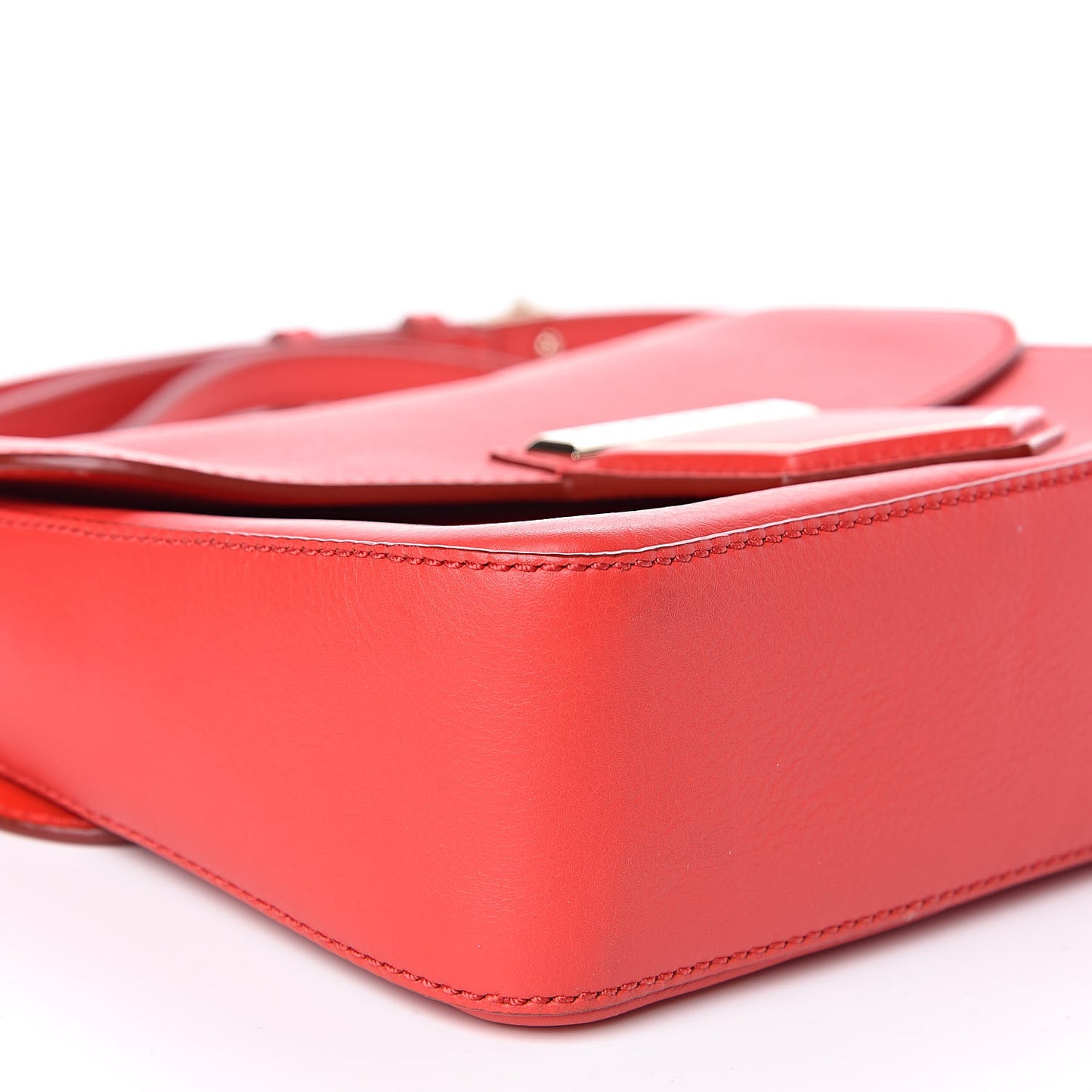Calfskin Medium Nobile Shoulder Bag Red