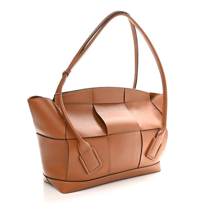 Bottega Veneta French Calfskin Maxi Intrecciato Large Arco Wood 3 of 16