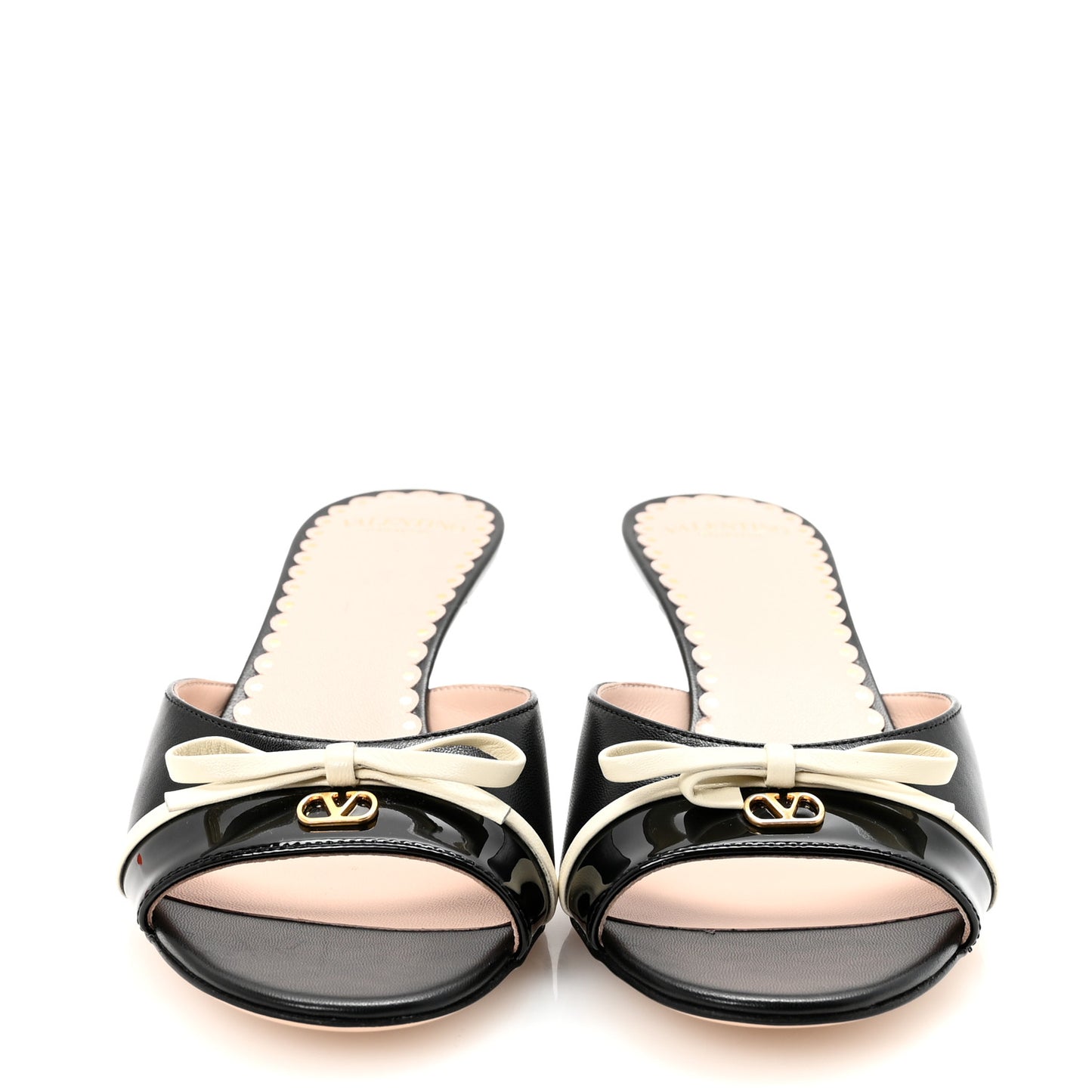 Calfskin Patent Bepointy Slide Sandals 36 Black Light Ivory