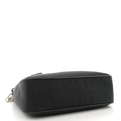 Prada Nylon Re-Edition 2005 Shoulder Bag Black 4 of 10