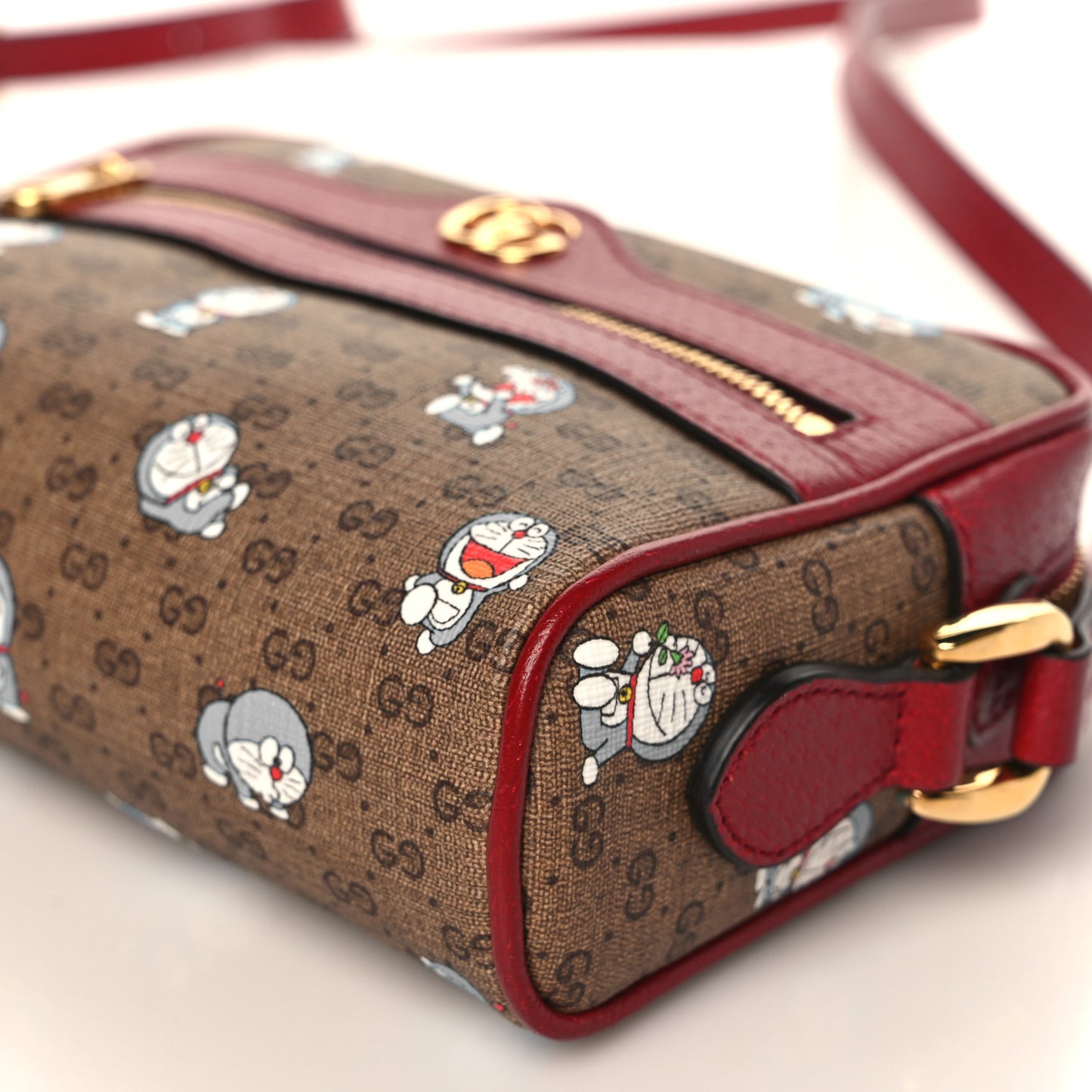 X DORAEMON Mini Vintage GG Supreme Monogram Camera Bag Beige Cherry Red