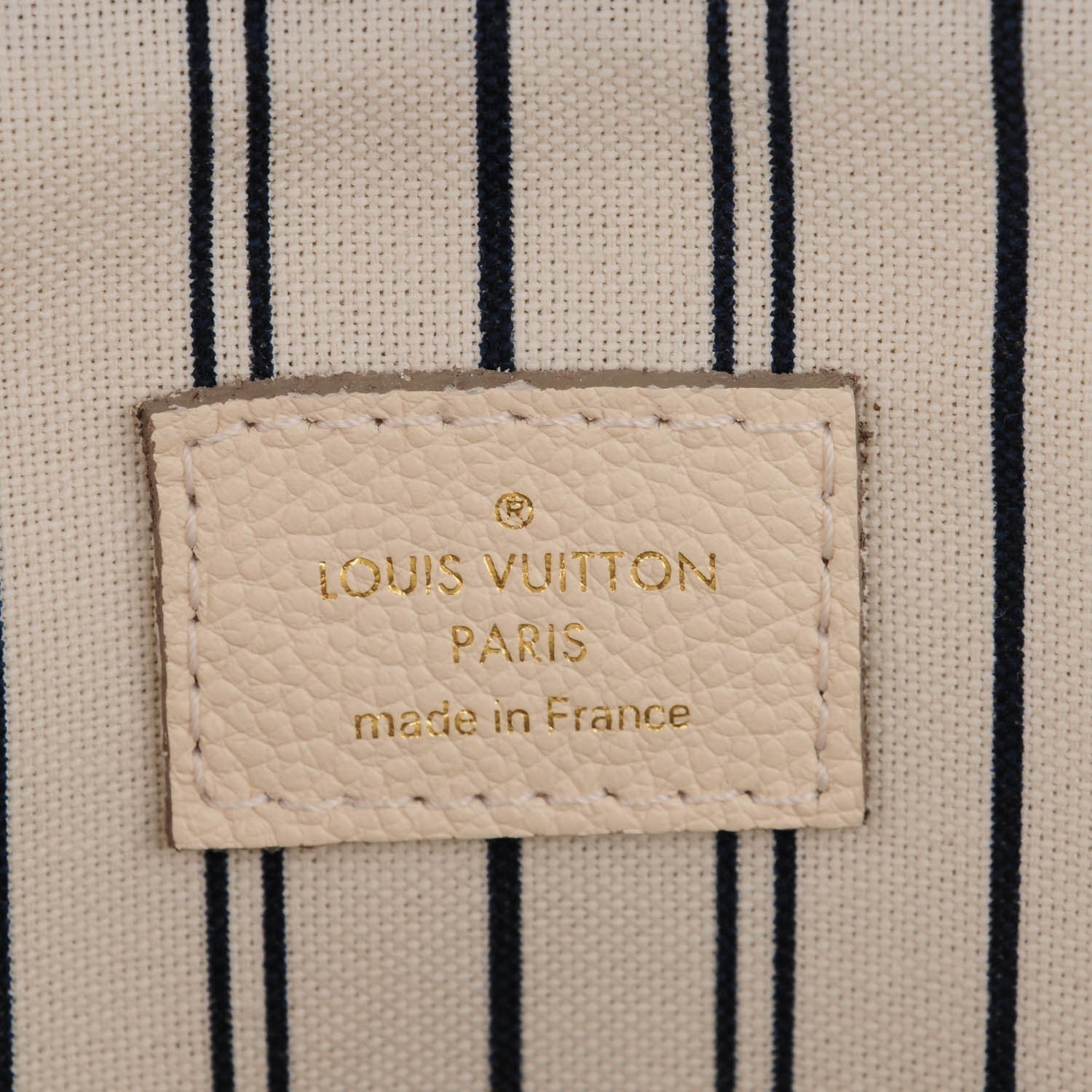 Louis Vuitton Empreinte Marais MM Neige 8 of 9