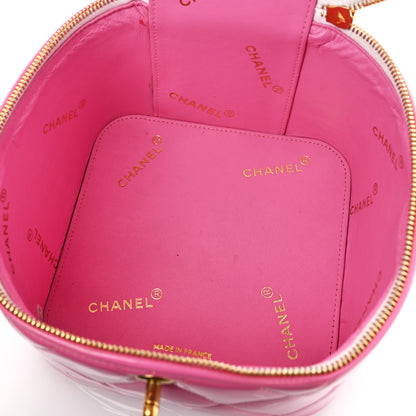 Chanel Patent Quilted Barbie Top Handle Heart Mirror Vanity Case Pink 5 of 10