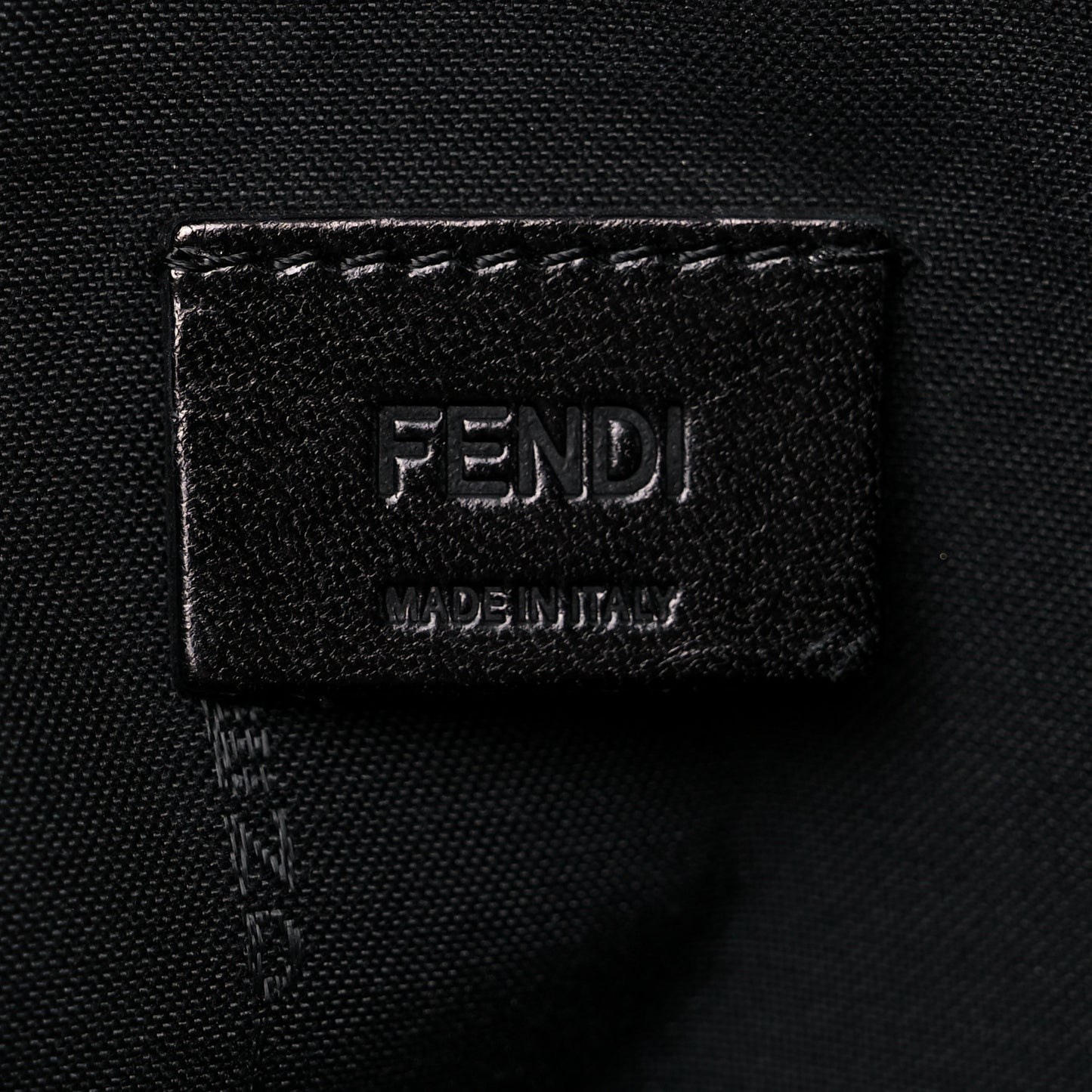 X FILA Glazed Fabric Vitello Century FF 1974 Mania Pouch Mogano Panna White Black