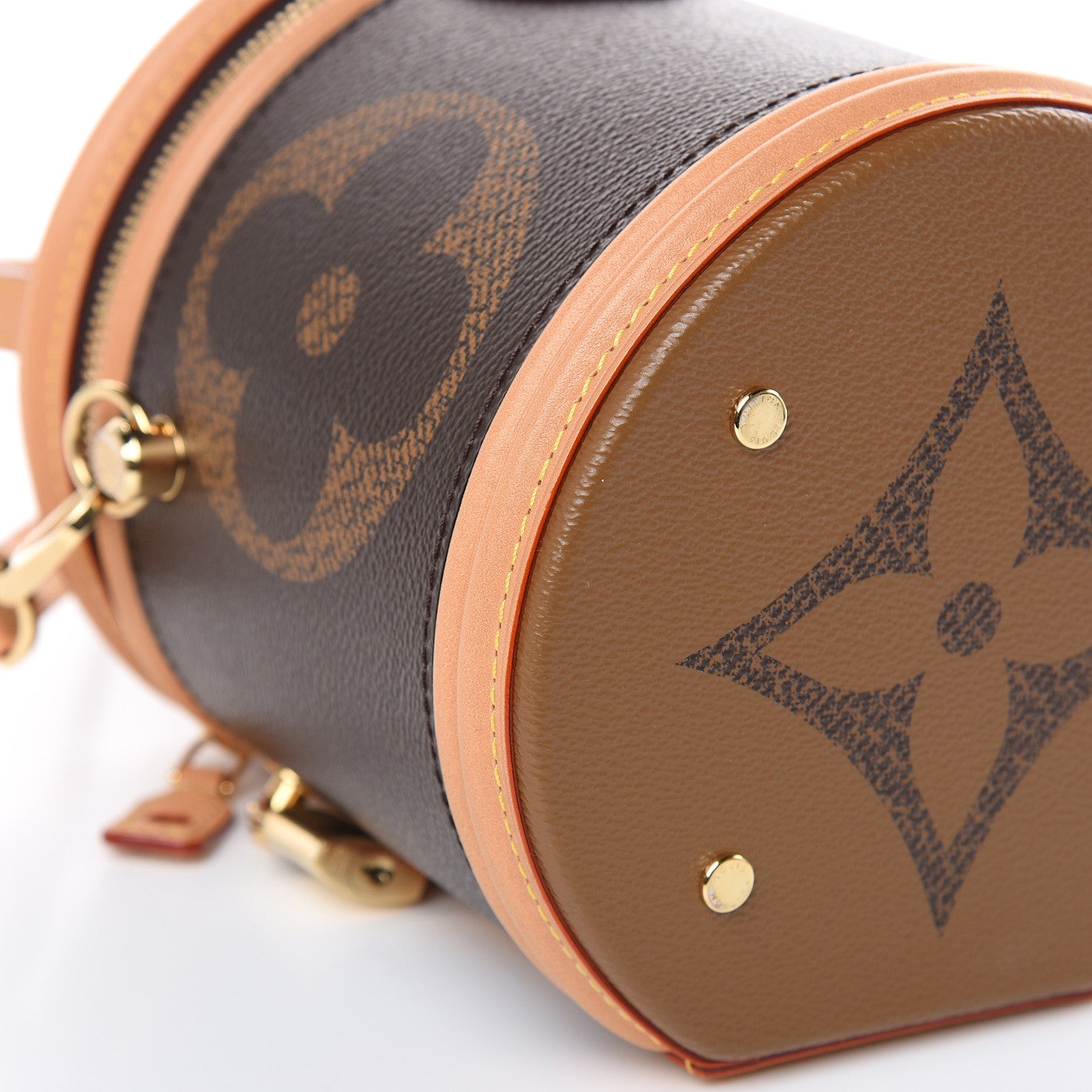 Louis Vuitton Monogram Giant Cannes 7 of 8