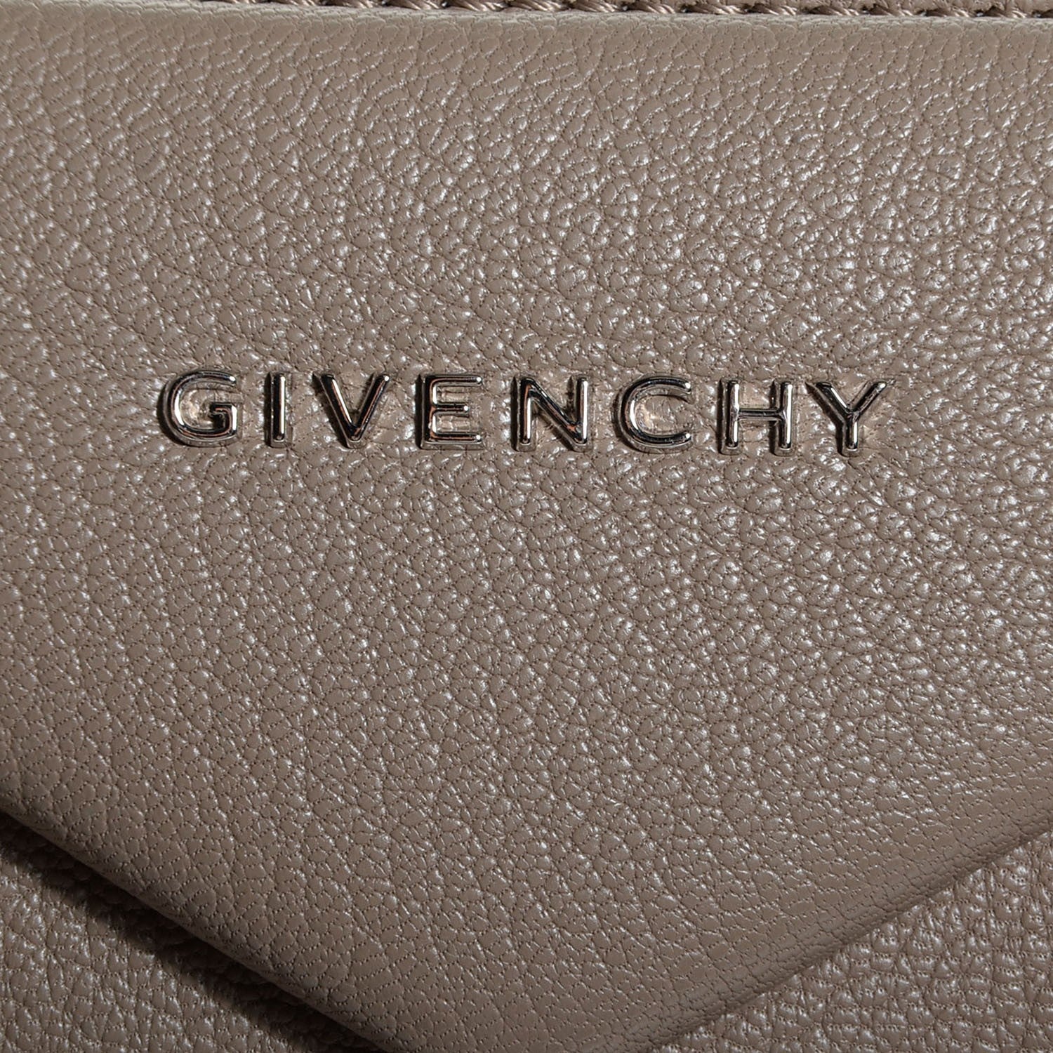 Givenchy Sugar Goatskin Medium Antigona Sand 7 of 9
