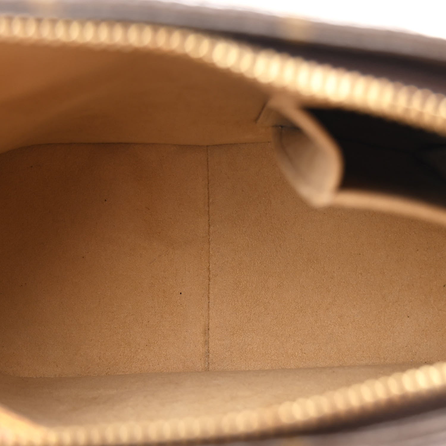 Louis Vuitton Monogram Looping MM 5 of 13