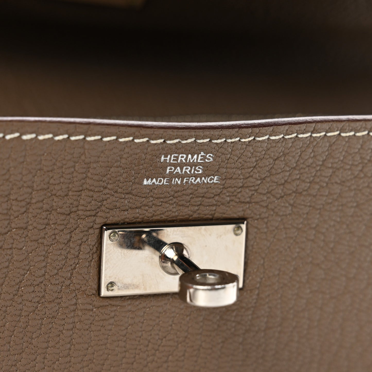 Chevre Mysore Kelly Longue Wallet Etoupe