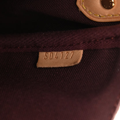 Louis Vuitton Monogram Favorite MM 8 of 11