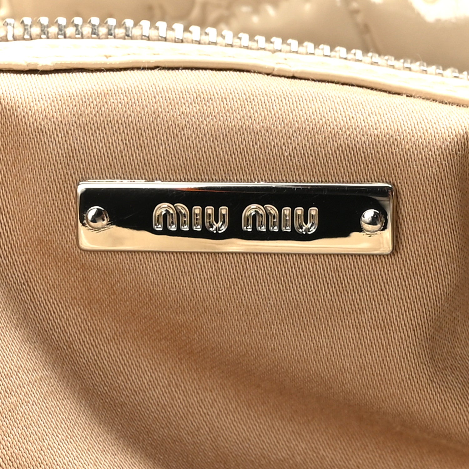 Miu Miu Vernice Alligator Embossed Shoulder Bag Sabbia 6 of 11