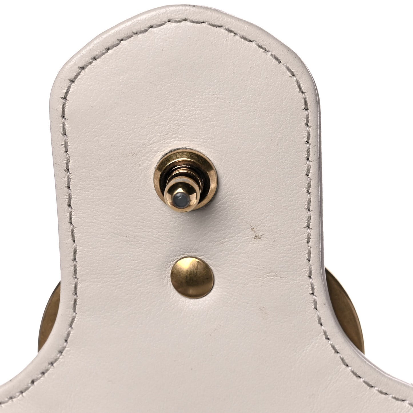 Calfskin Matelasse Small GG Marmont Shoulder Bag White