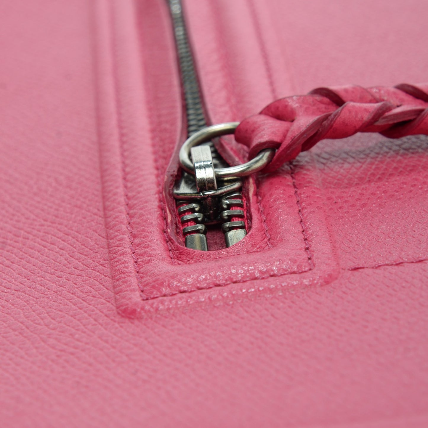Grained Calfskin Medium Phantom Luggage Fuchsia