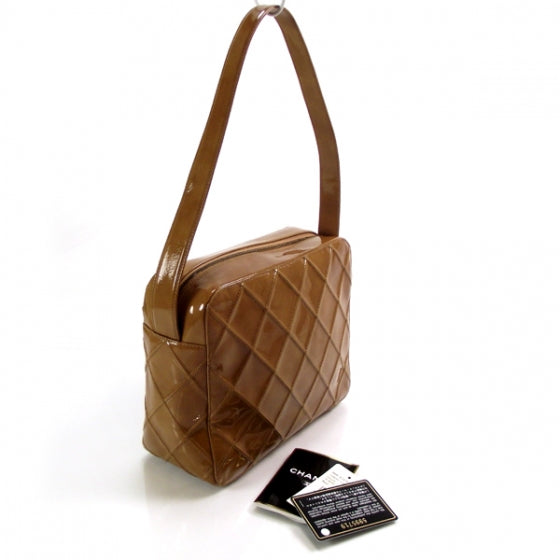 Chanel Patent Diamond Stitch Shoulder Bag 3 of 11