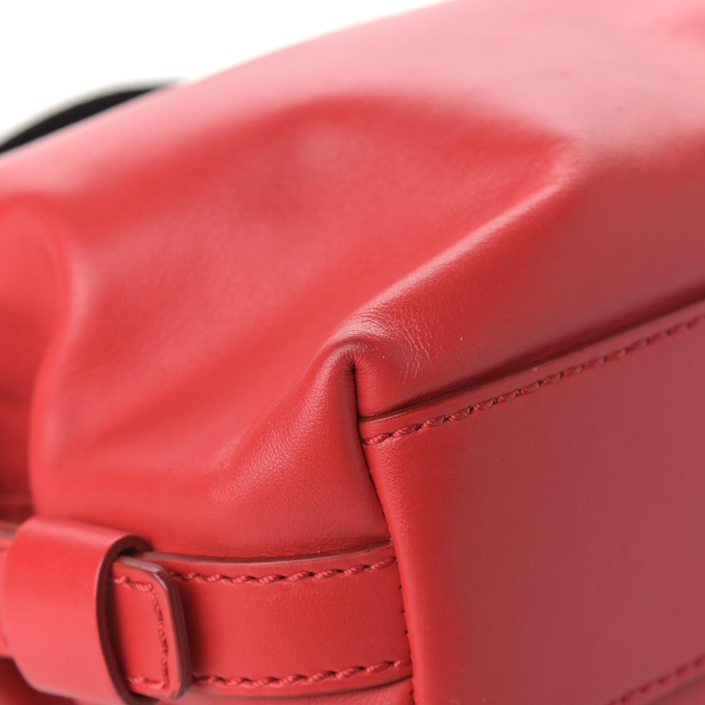 Calfskin Micro Nightingale Logo Strap Red