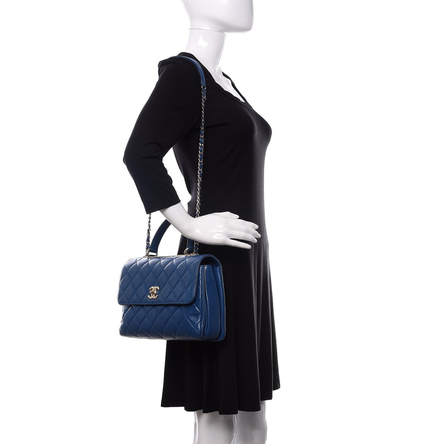 Lambskin Quilted Medium Trendy CC Flap Dual Handle Bag Blue