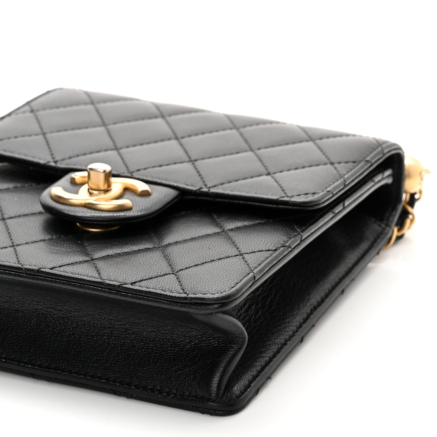 Goatskin Quilted Chic Pearls Flap Black