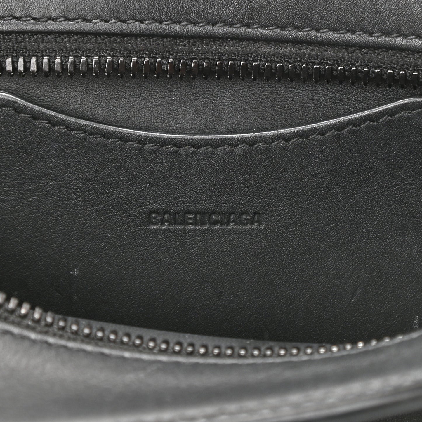 Smooth Calfskin Neo Classic Black Hardware Mini City Black