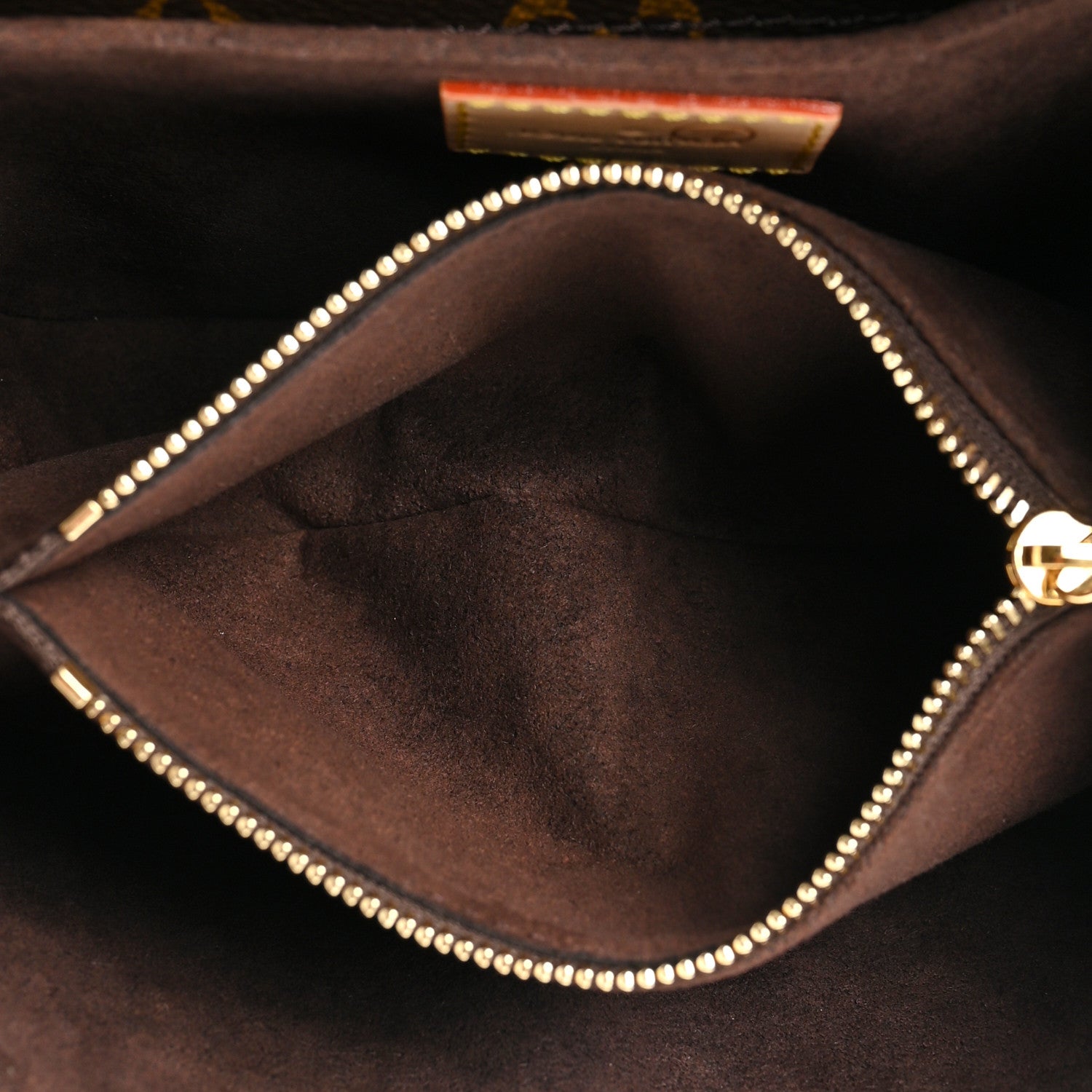 Louis Vuitton Monogram Pochette Metis East West 6 of 10