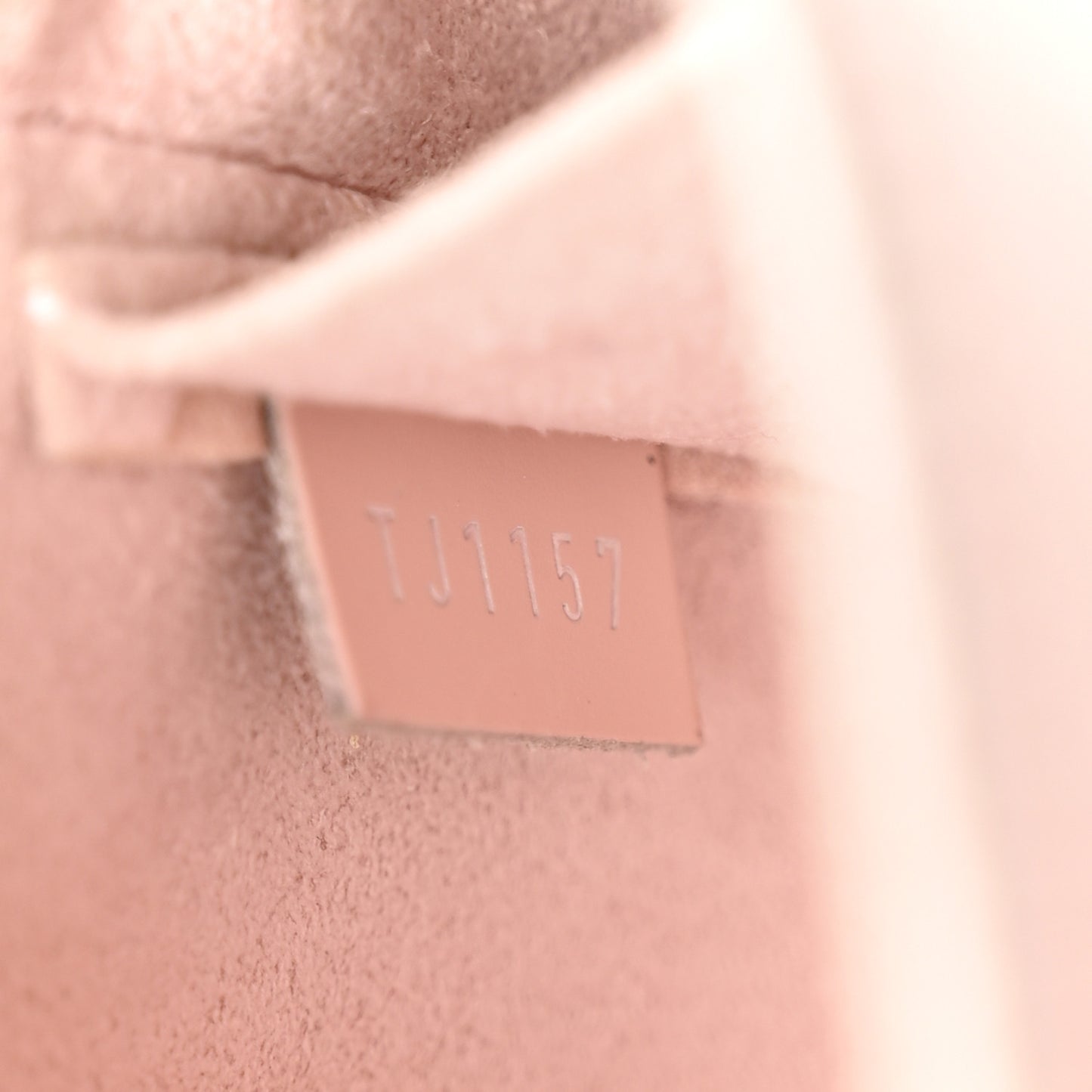 Epi Pochette Felicie Rose Ballerine