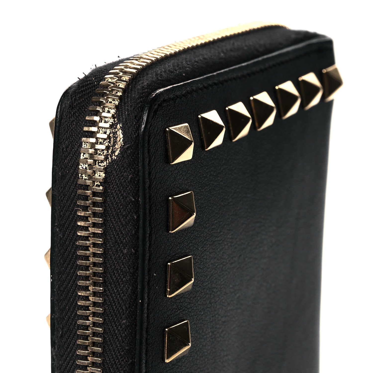 Valentino Garavani Calfskin Rockstud Zip Around Wallet Black 10 of 13