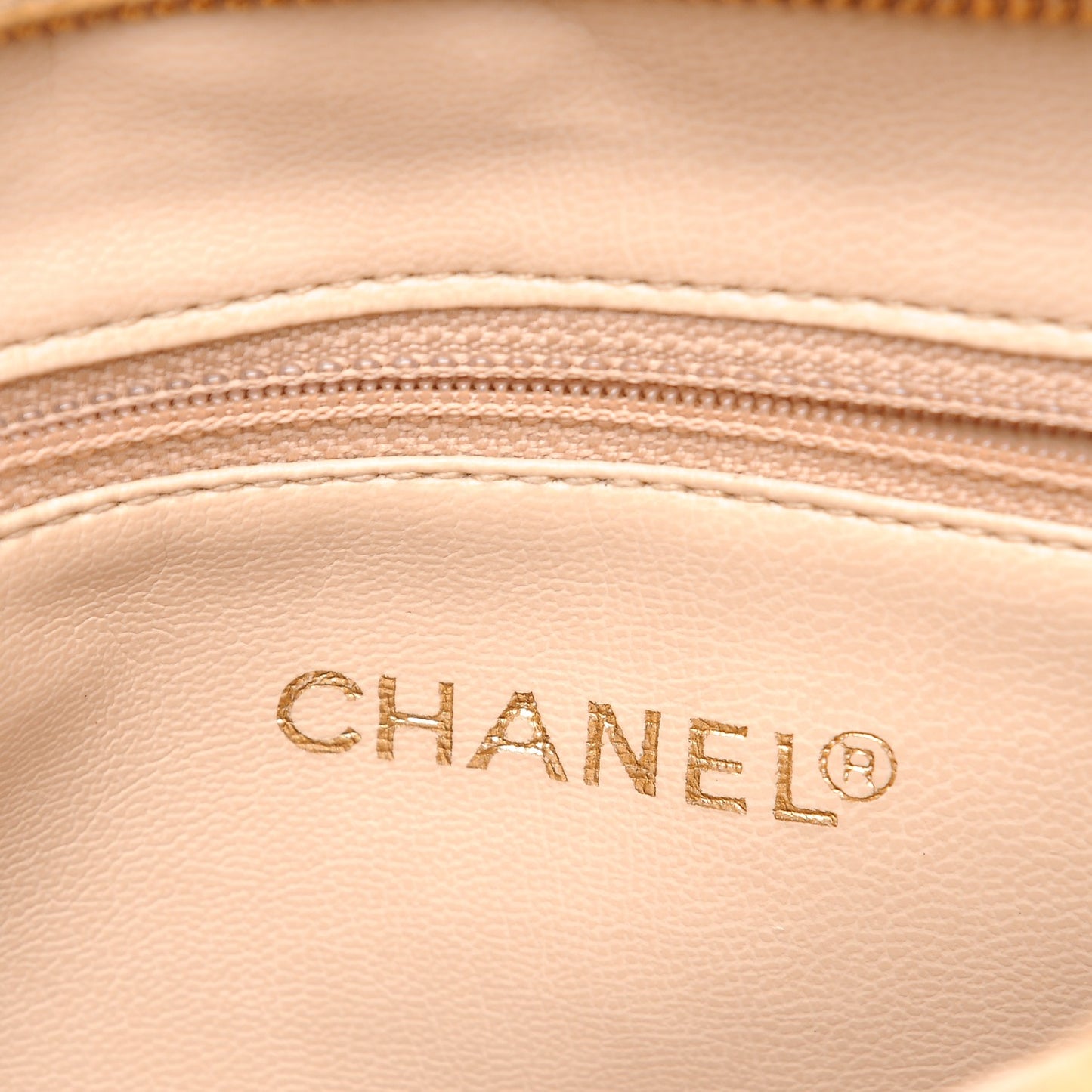 Caviar Shoulder Bag Beige