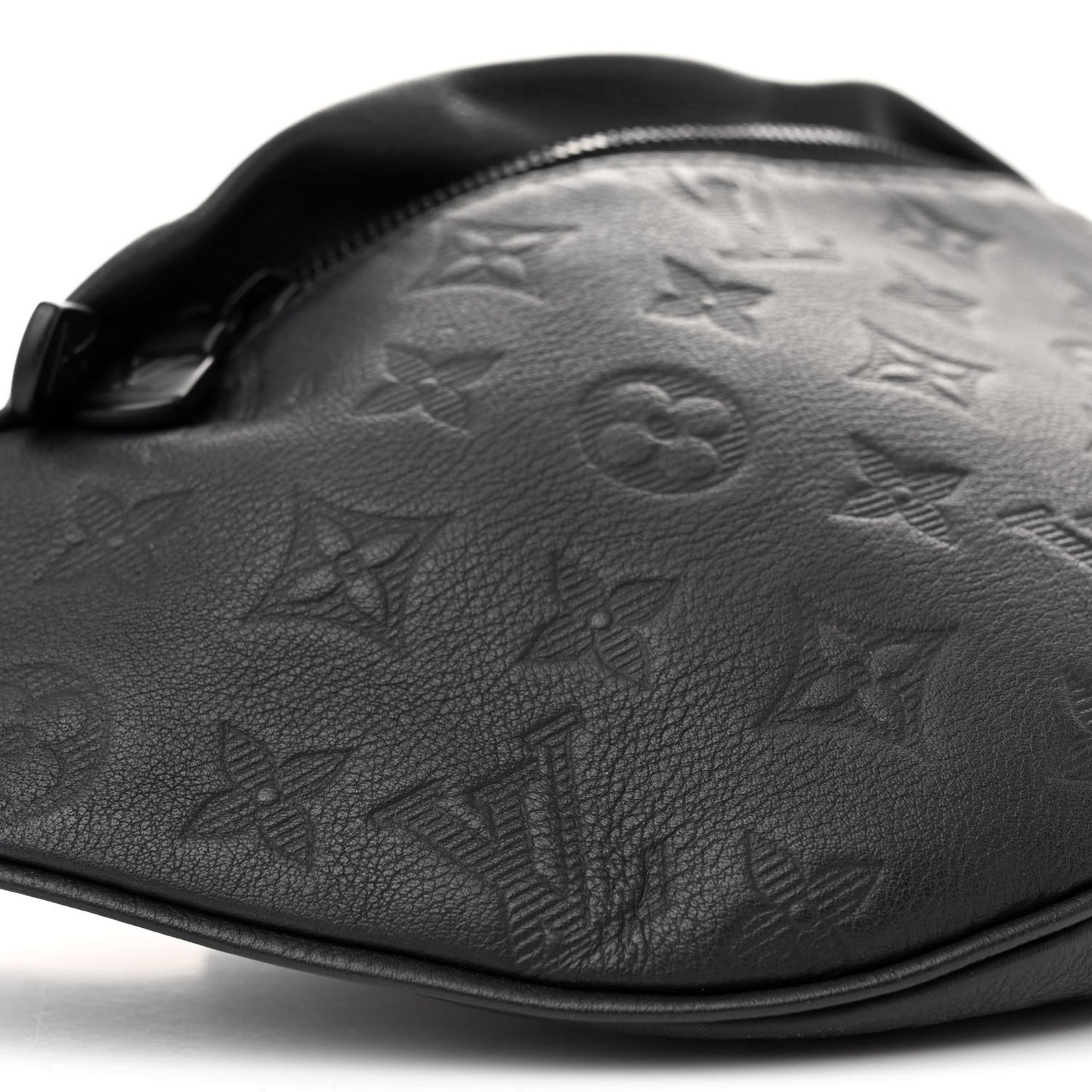 Calfskin Monogram Shadow Discovery Bumbag Black