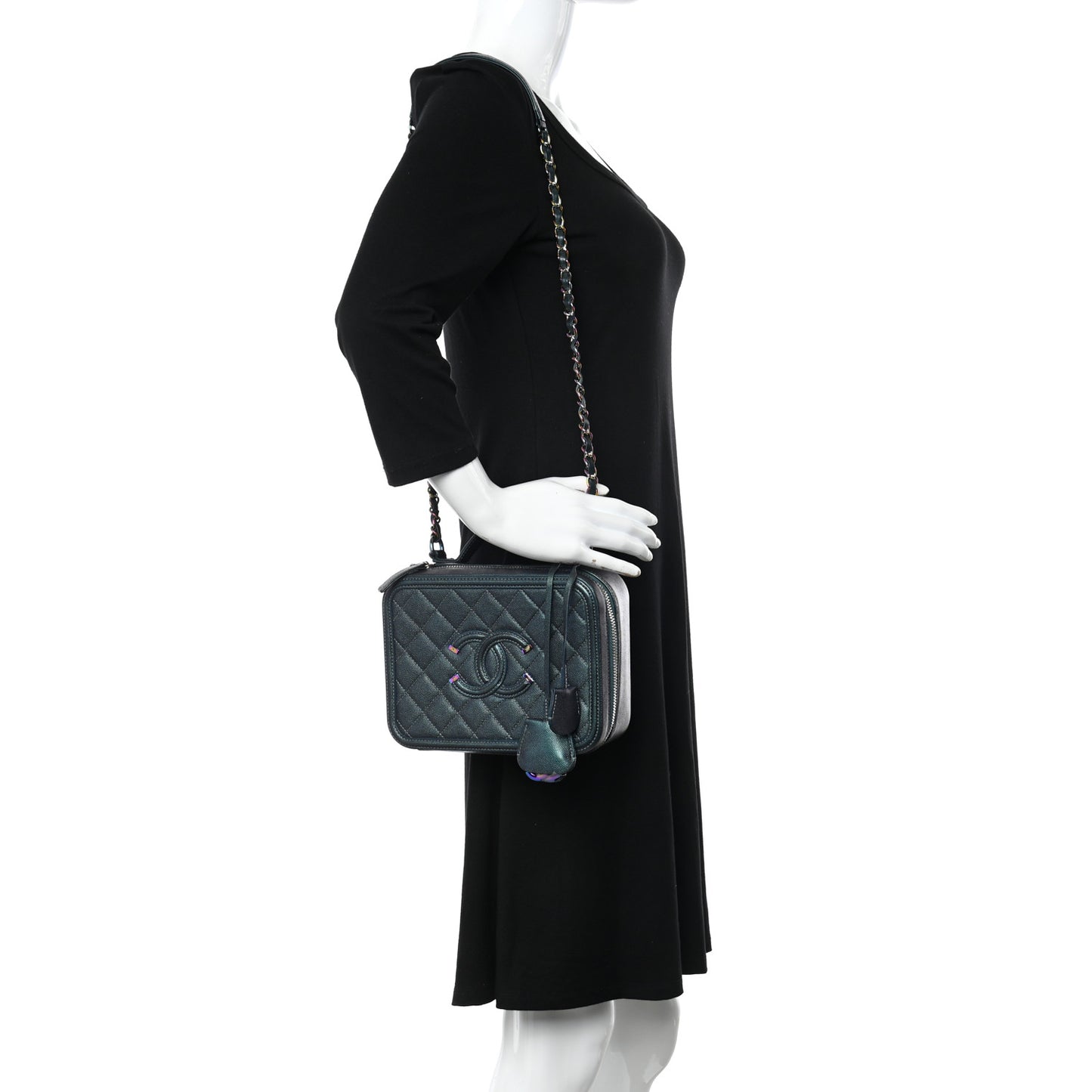 Iridescent Caviar Quilted Medium CC Filigree Vanity Case Dark Turquoise
