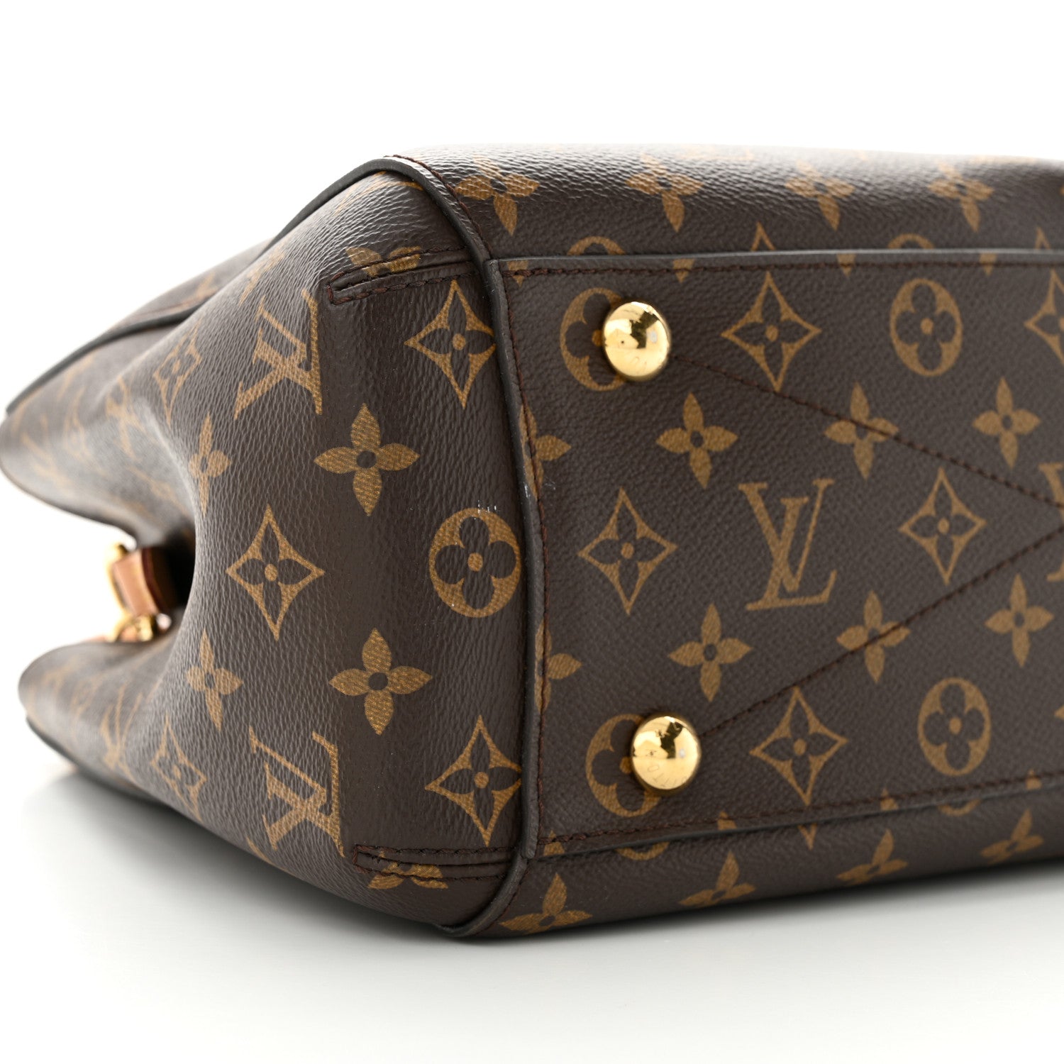 Louis Vuitton Monogram Montaigne MM 9 of 12