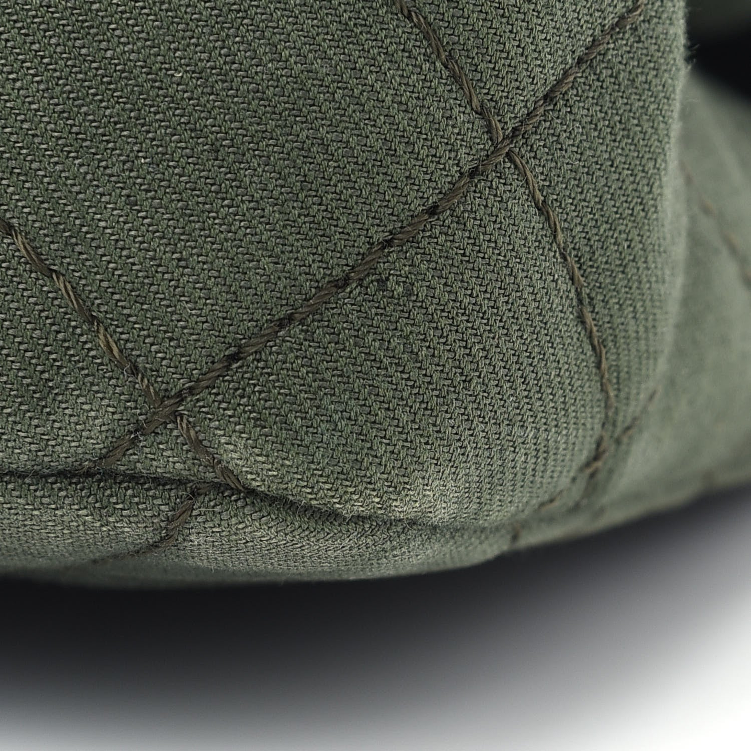 Chanel Jersey Quilted 2.55 Reissue 226 Flap Kaki 11 of 11