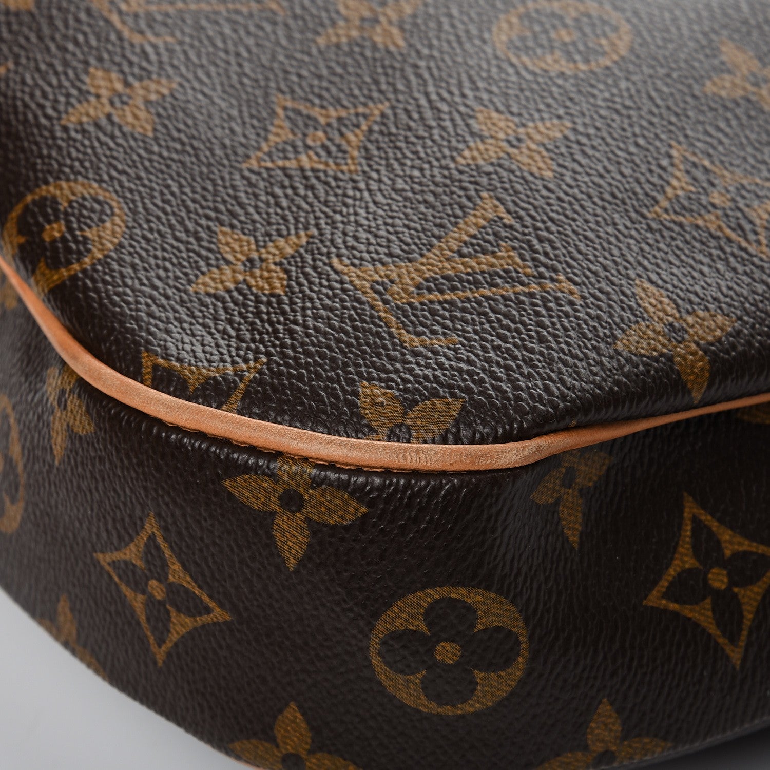 Louis Vuitton Monogram Odeon MM 10 of 11