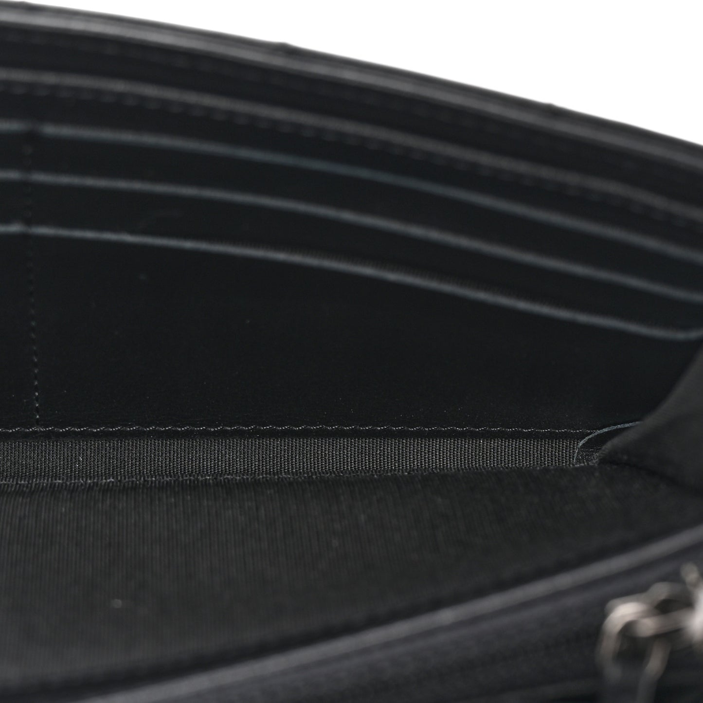 Caviar Quilted Large Boy Gusset Flap Wallet Black
