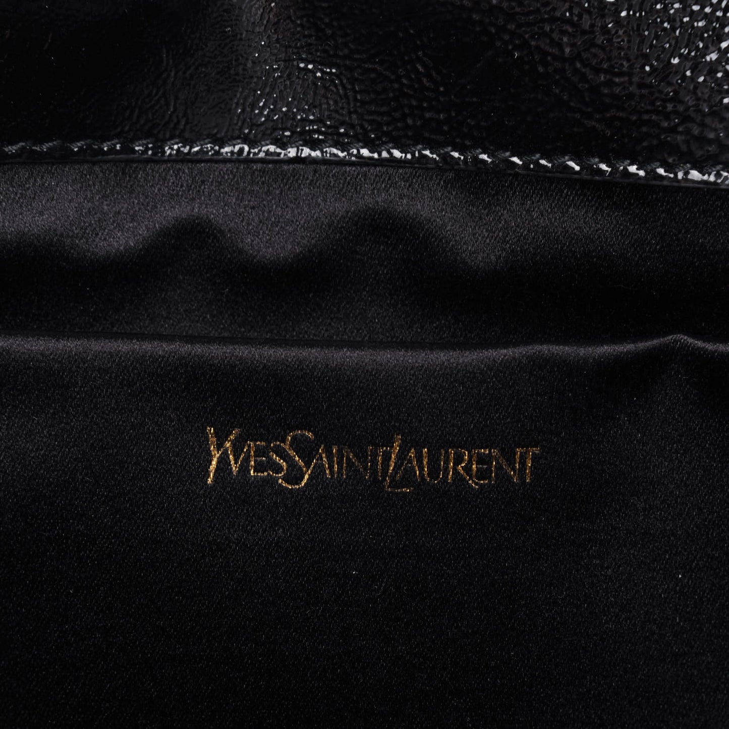 Textured Patent Monogram Belle De Jour Clutch Black