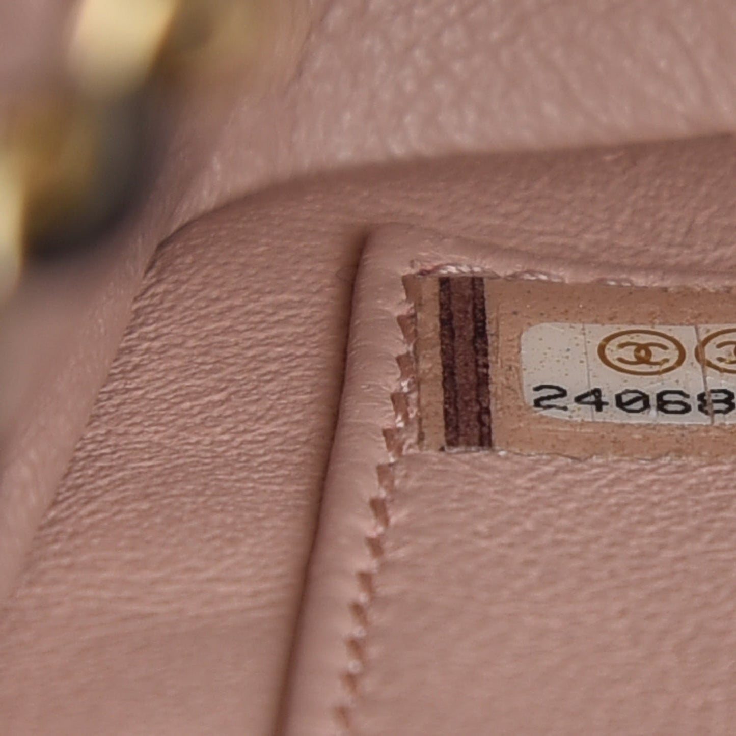 Caviar Quilted Small CC Filigree Flap Black