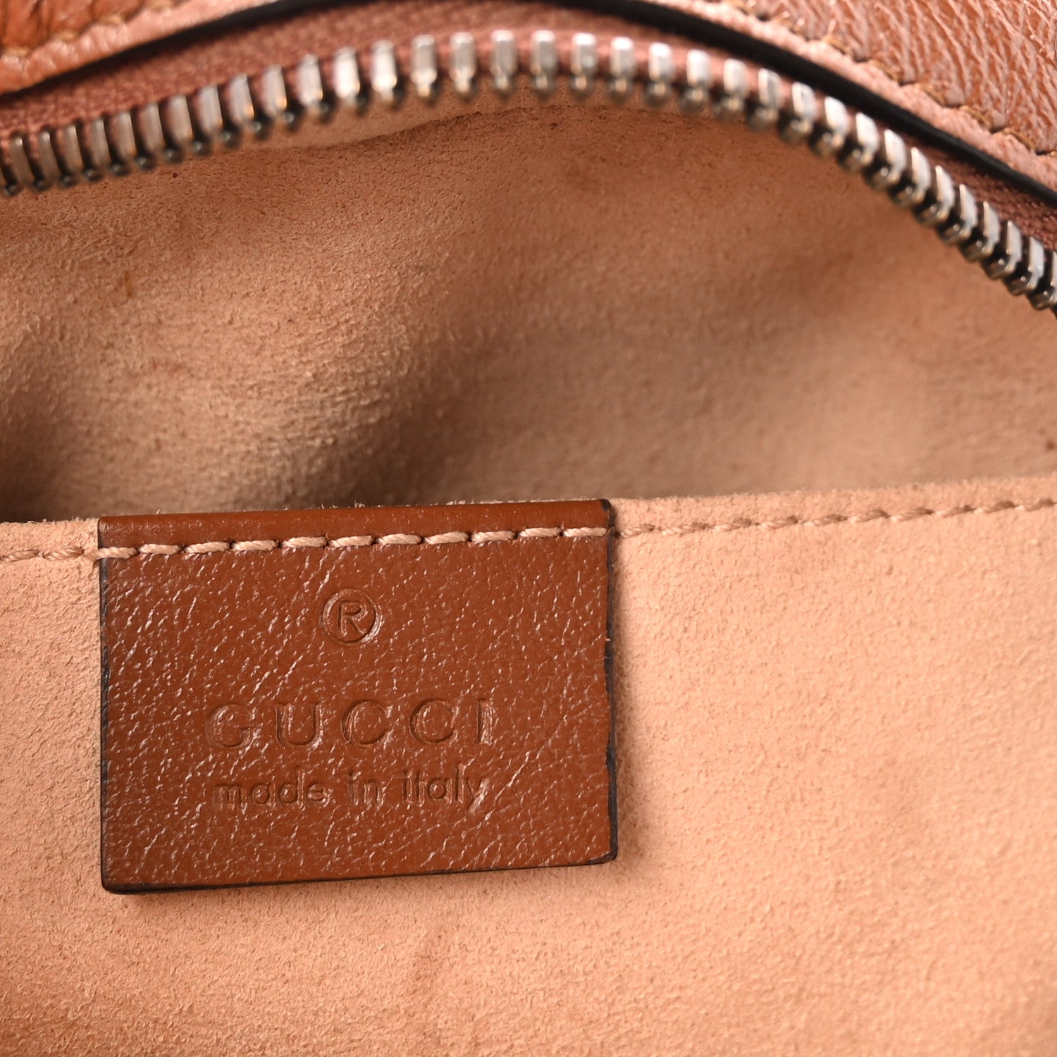 Gucci Glazed Calfskin Matelasse Diagonal Small GG Marmont Chain Shoulder Bag Cuir 6 of 10