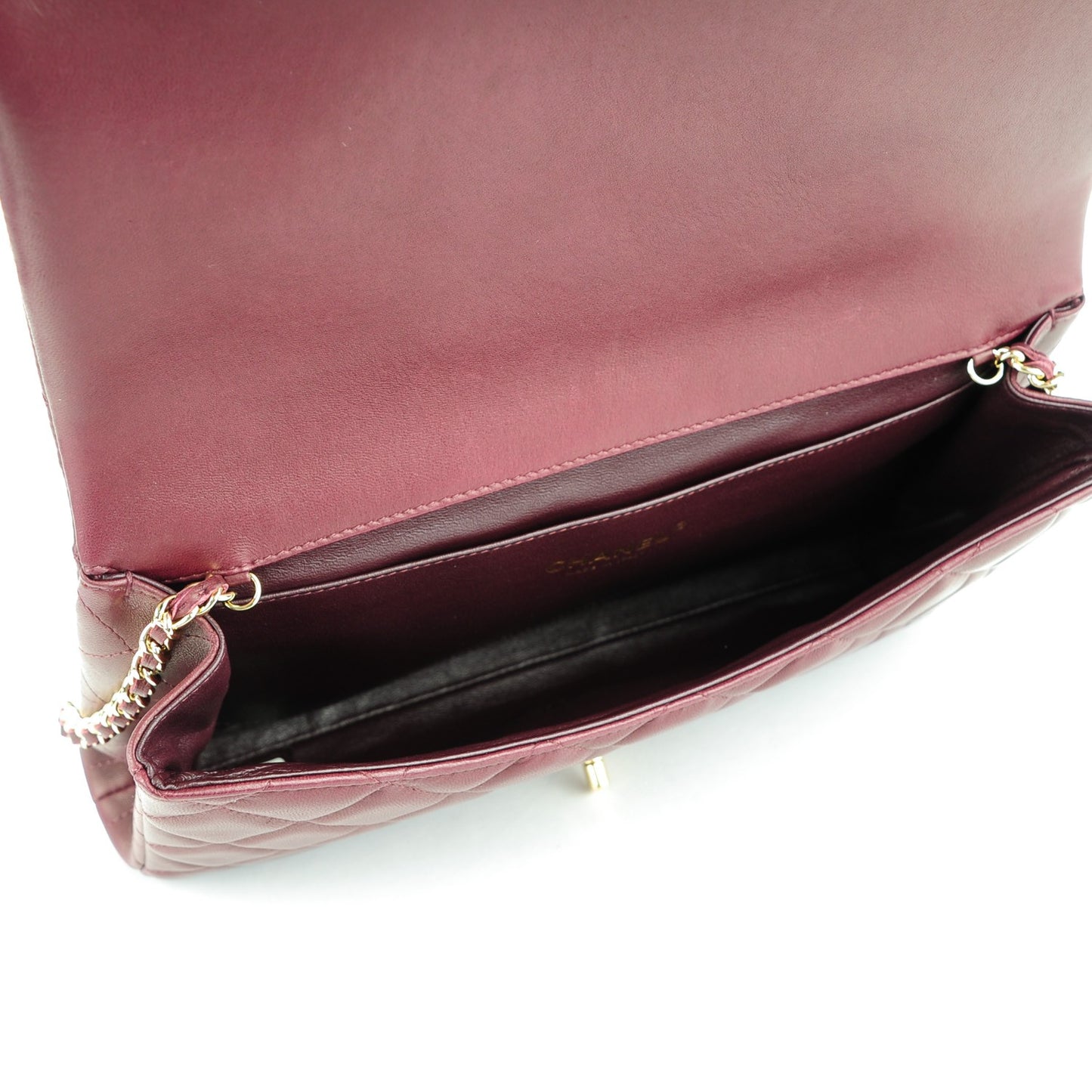 Lambskin Quilted Clutch With Chain Flap Bordeaux