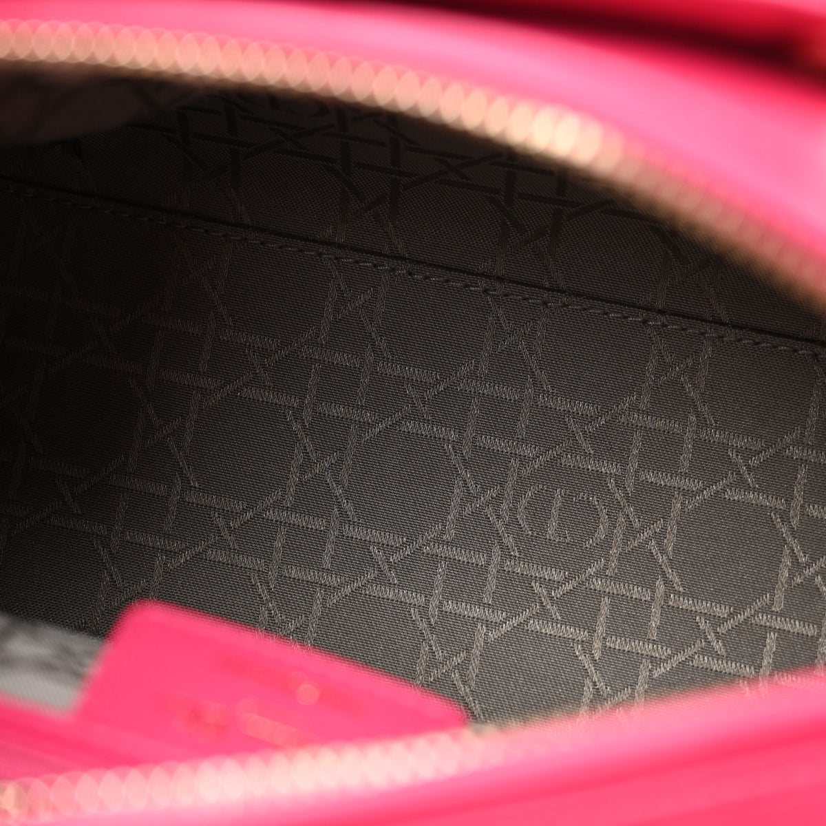 Lambskin Cannage Medium Lady Dior Pink